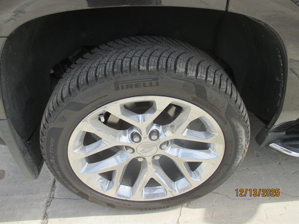 2017 Chevrolet Tahoe - $29,995