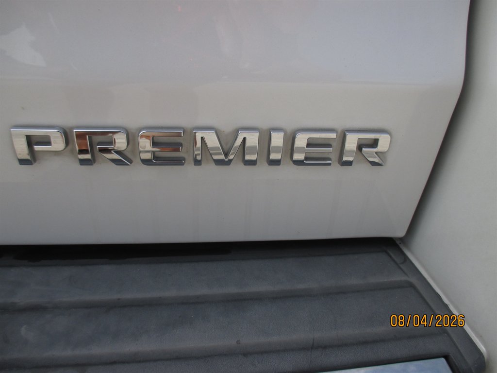 2019 Chevrolet Suburban - $30,895