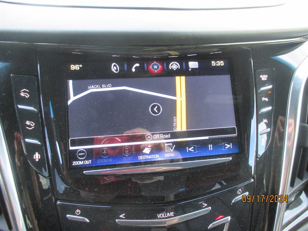 2016 Cadillac Escalade ESV Platinum photo