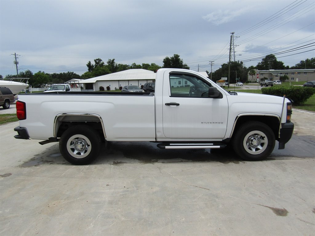2014 Chevrolet Silverado 1500 - $19,895