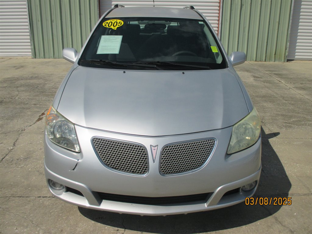 2005 Pontiac Vibe photo