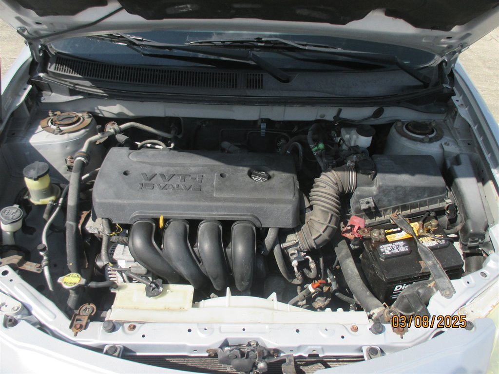 2005 Pontiac Vibe photo