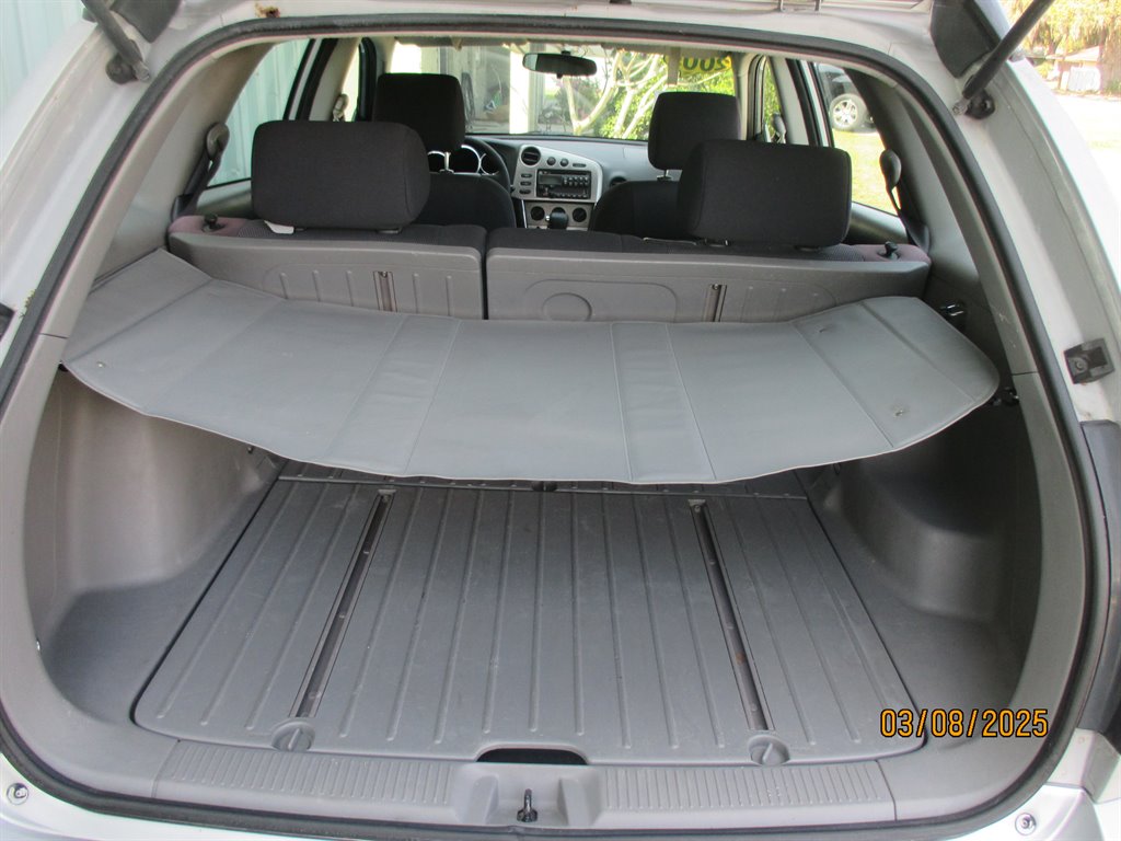 2005 Pontiac Vibe photo