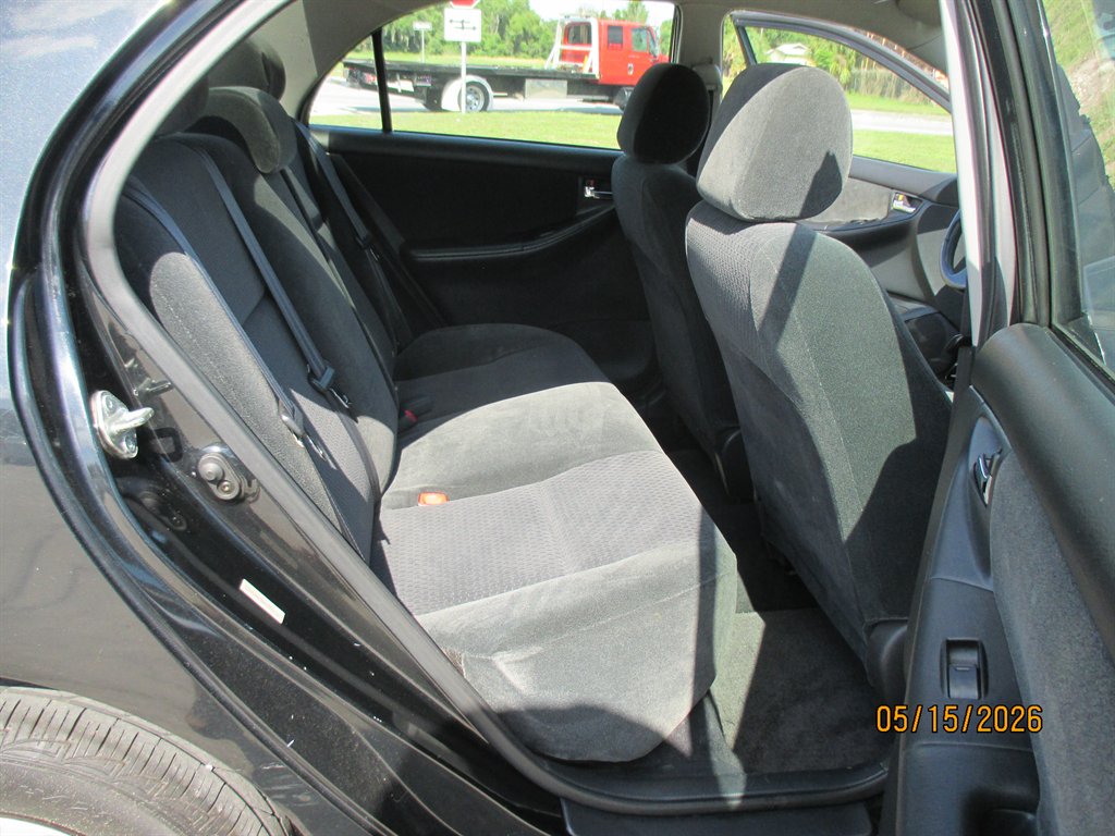 2005 Toyota Corolla - $10,995