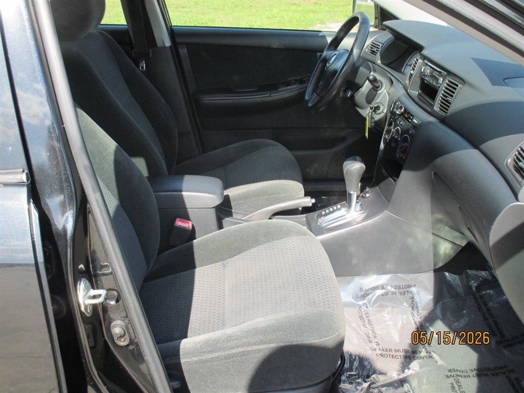2005 Toyota Corolla - $10,995