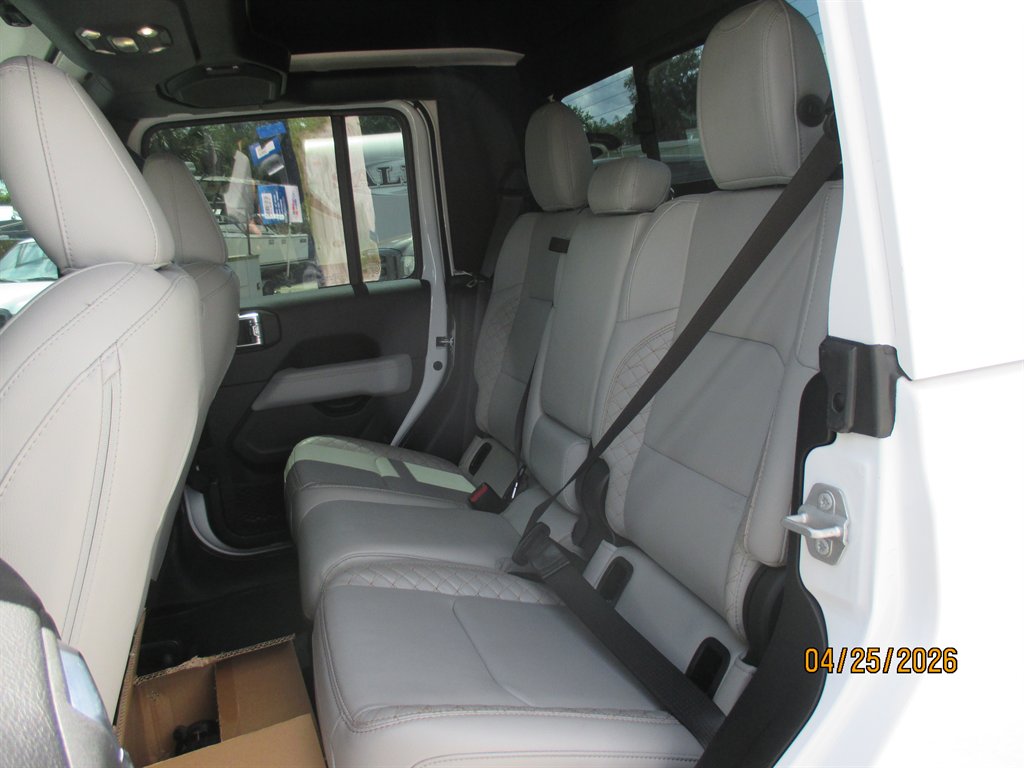 2021 Jeep Gladiator - $35,995