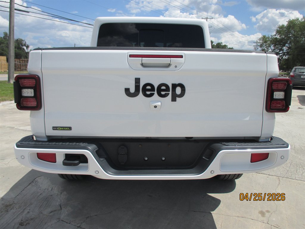 2021 Jeep Gladiator - $35,995