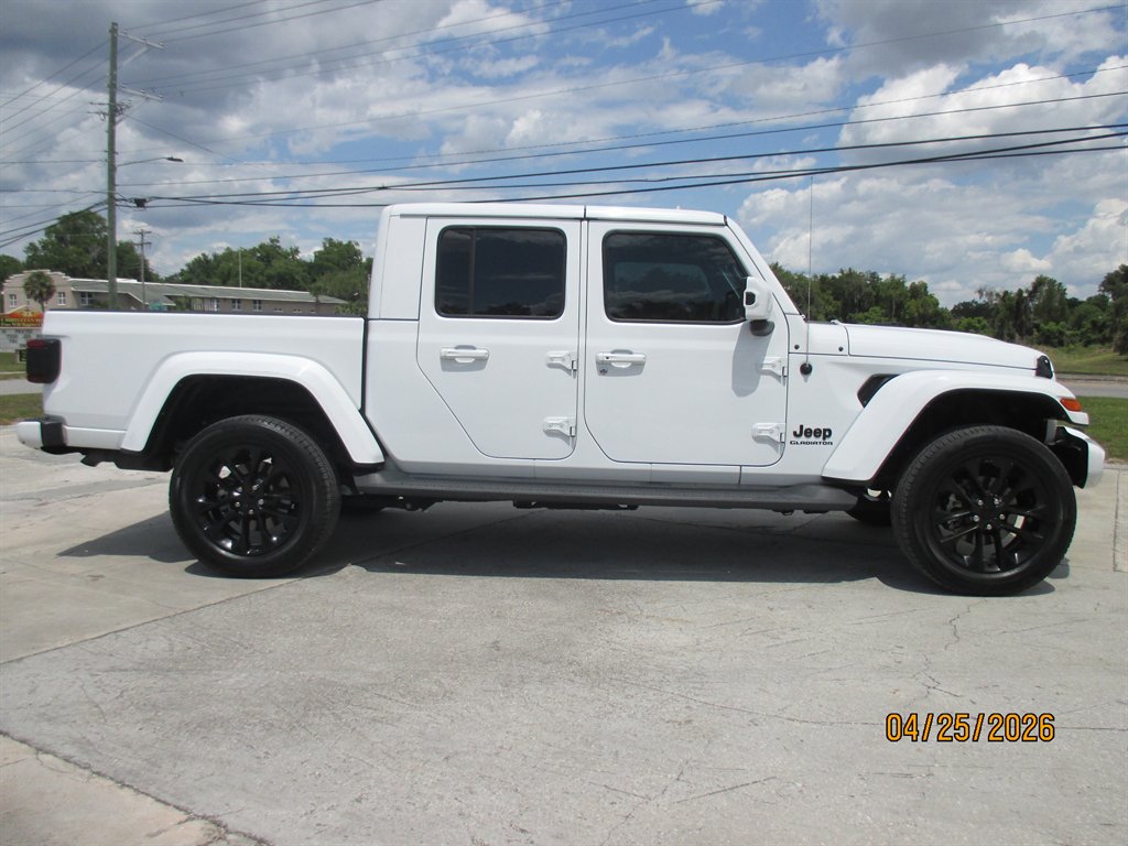 2021 Jeep Gladiator - $35,995