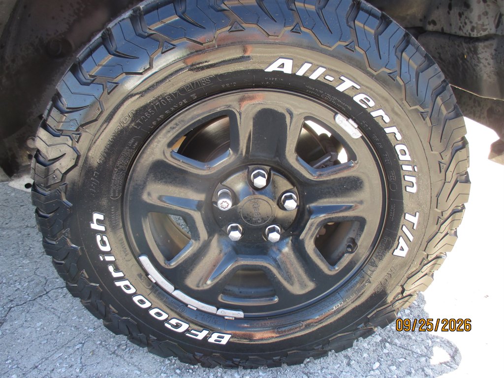 2019 Jeep Wrangler - $20,995