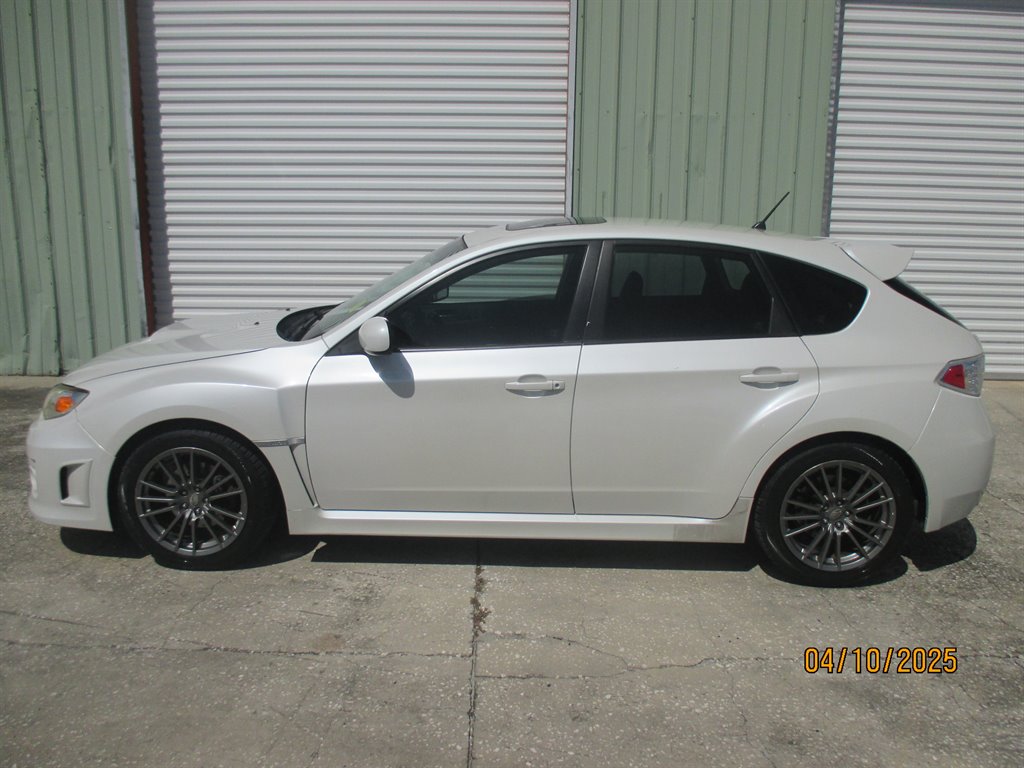 View vehicle photo 5