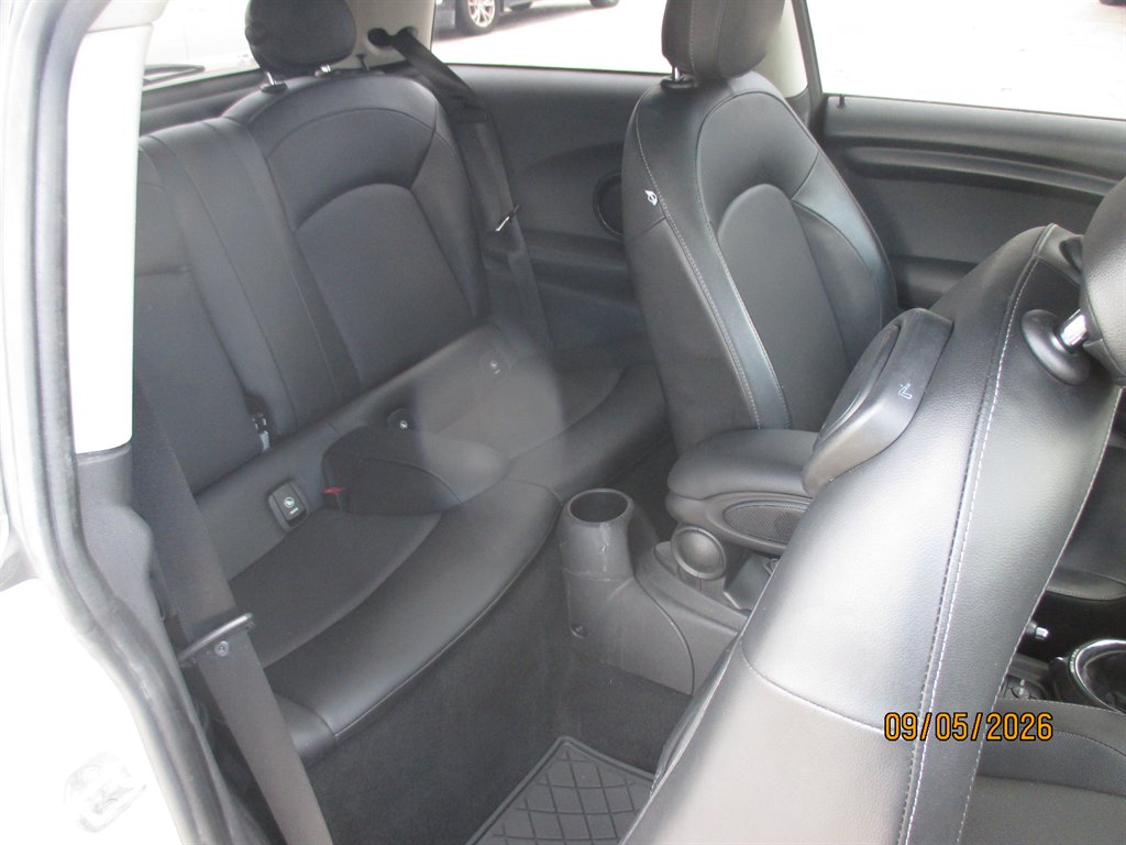2015 MINI Hardtop - $10,895