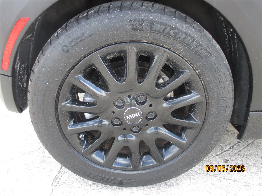 2015 MINI Hardtop - $10,895