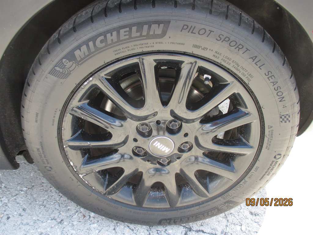 2015 MINI Hardtop - $10,895