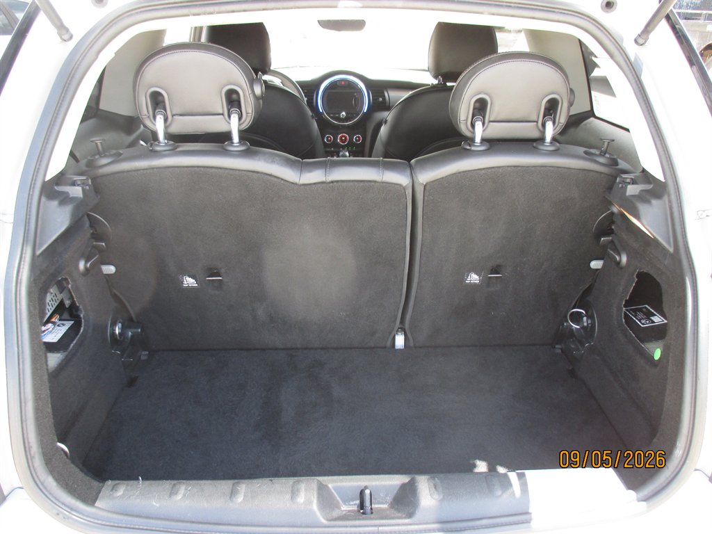 2015 MINI Hardtop - $10,895