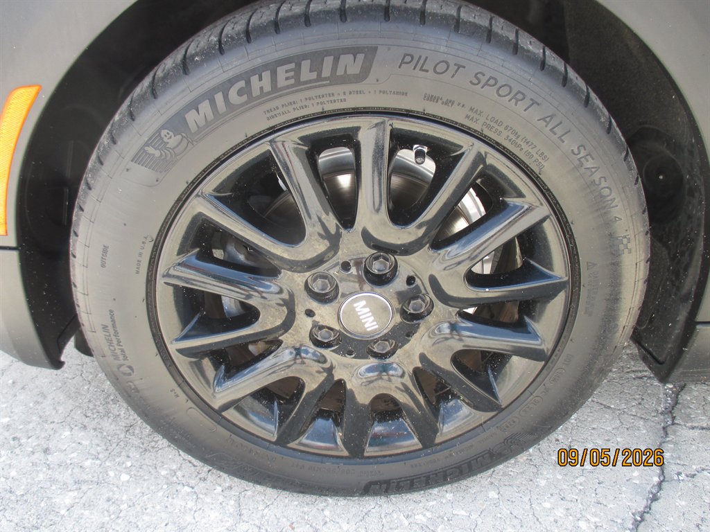 2015 MINI Hardtop - $10,895