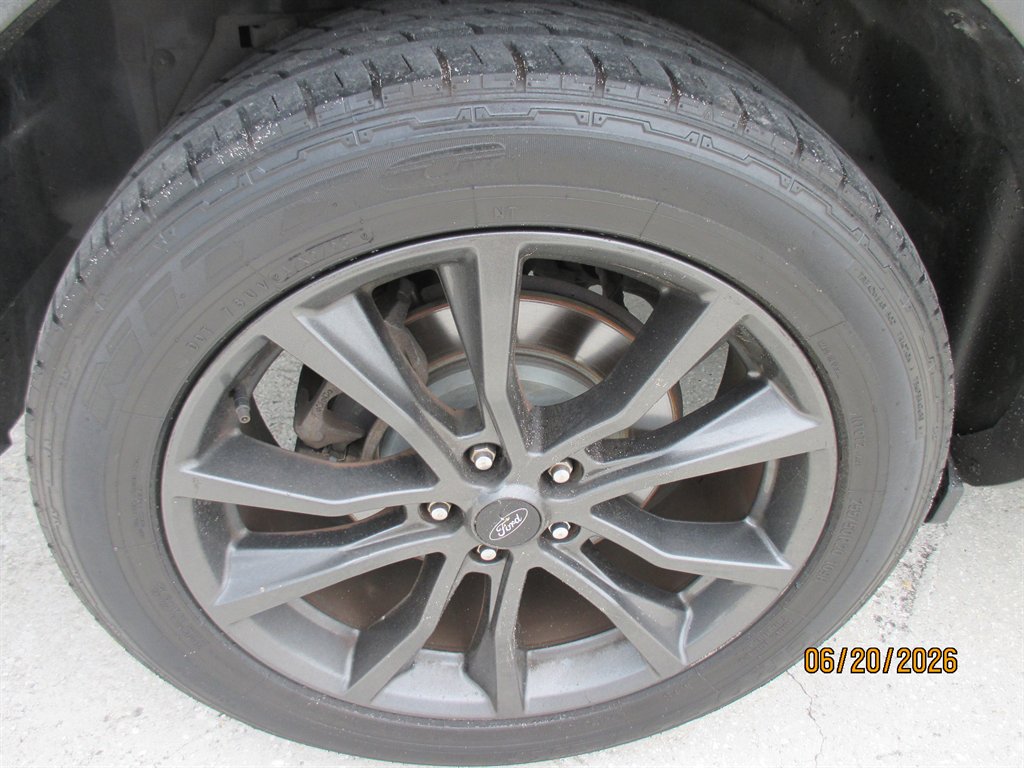 2018 Ford Explorer - $18,995