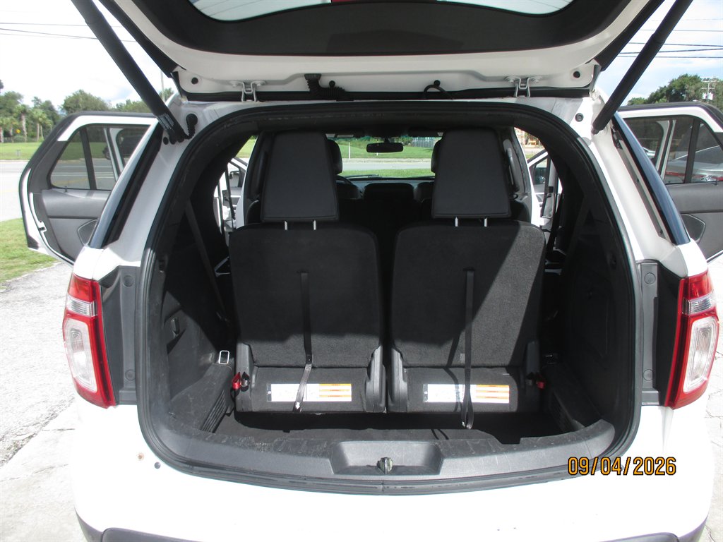 2013 Ford Explorer - $12,895