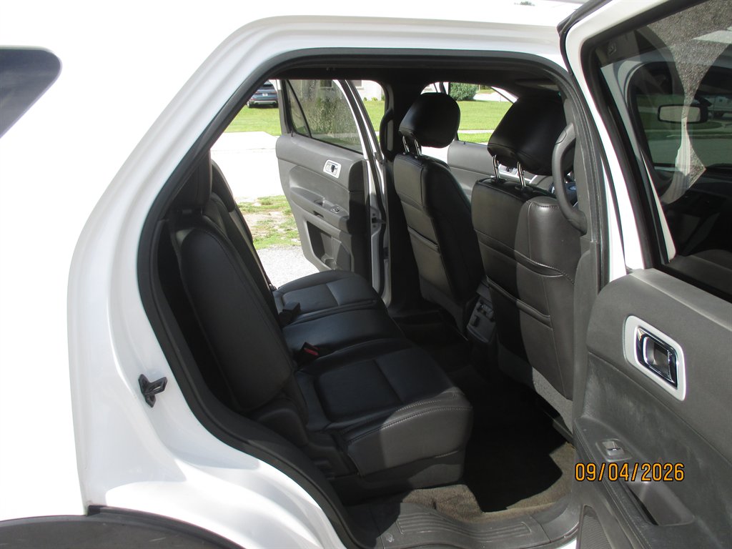 2013 Ford Explorer - $12,895