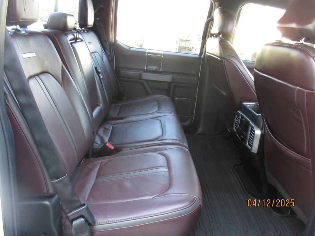 2017 Ford F150 Platinum photo
