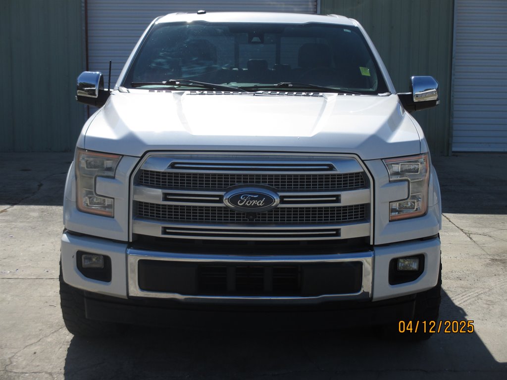 2017 Ford F150 Platinum photo