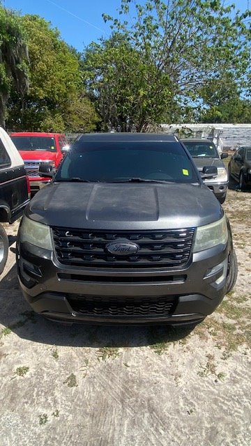 2016 Ford Explorer - $14,895