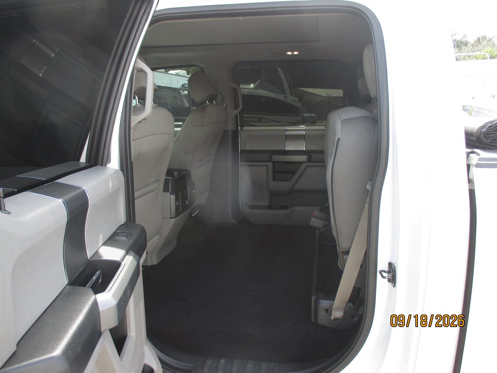 2016 Ford F-150 - $27,995