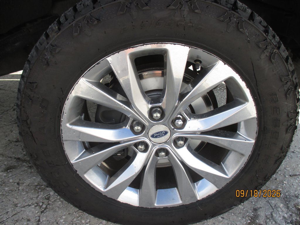 2016 Ford F-150 - $27,995
