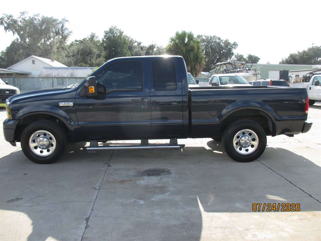 2006 Ford F-250 - $14,895