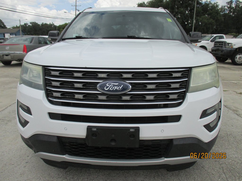 2016 Ford Explorer - $13,995