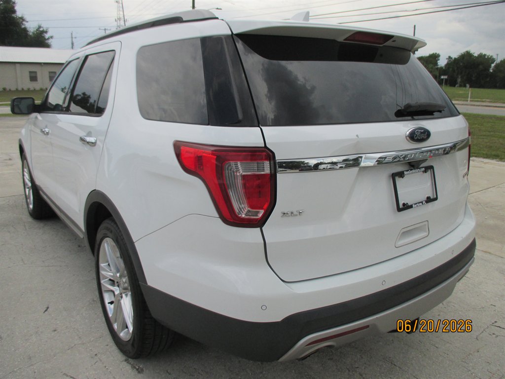 2016 Ford Explorer - $13,995