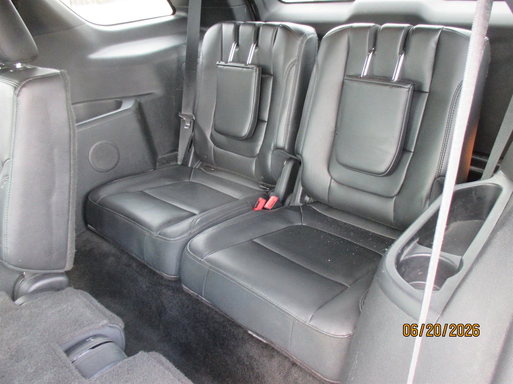 2016 Ford Explorer - $13,995