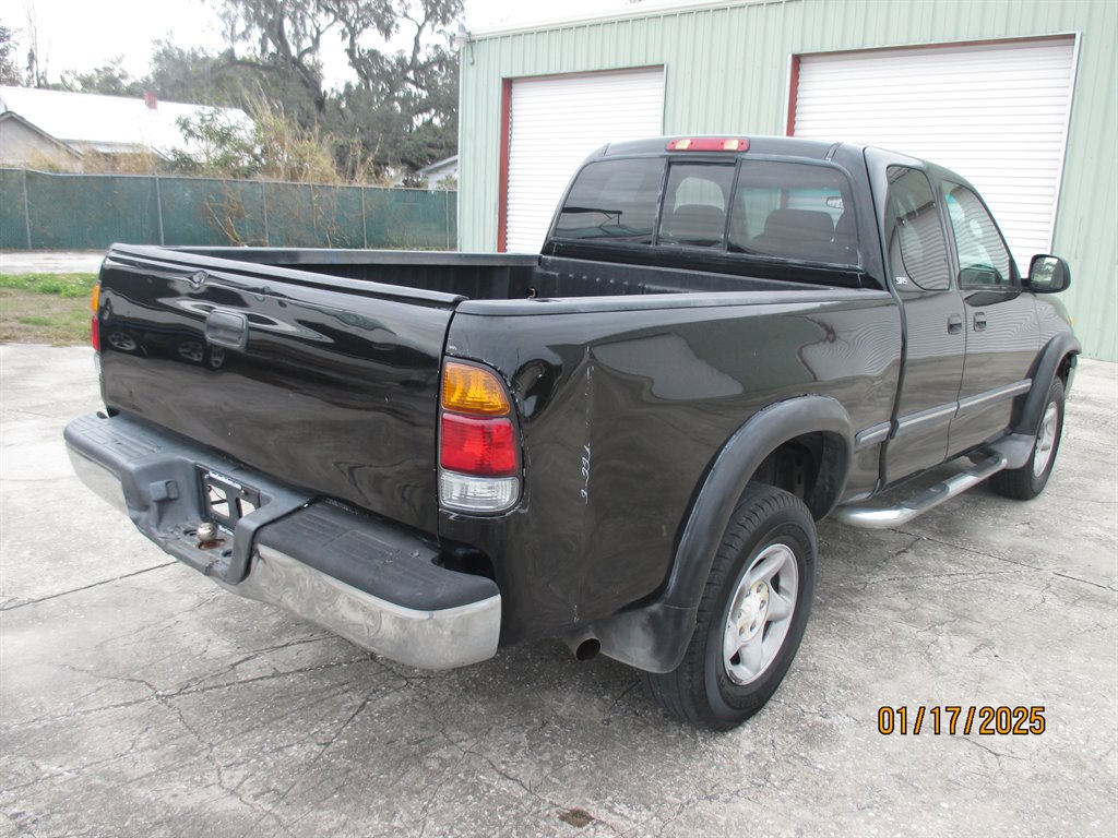 2001 Toyota Tundra SR5 photo