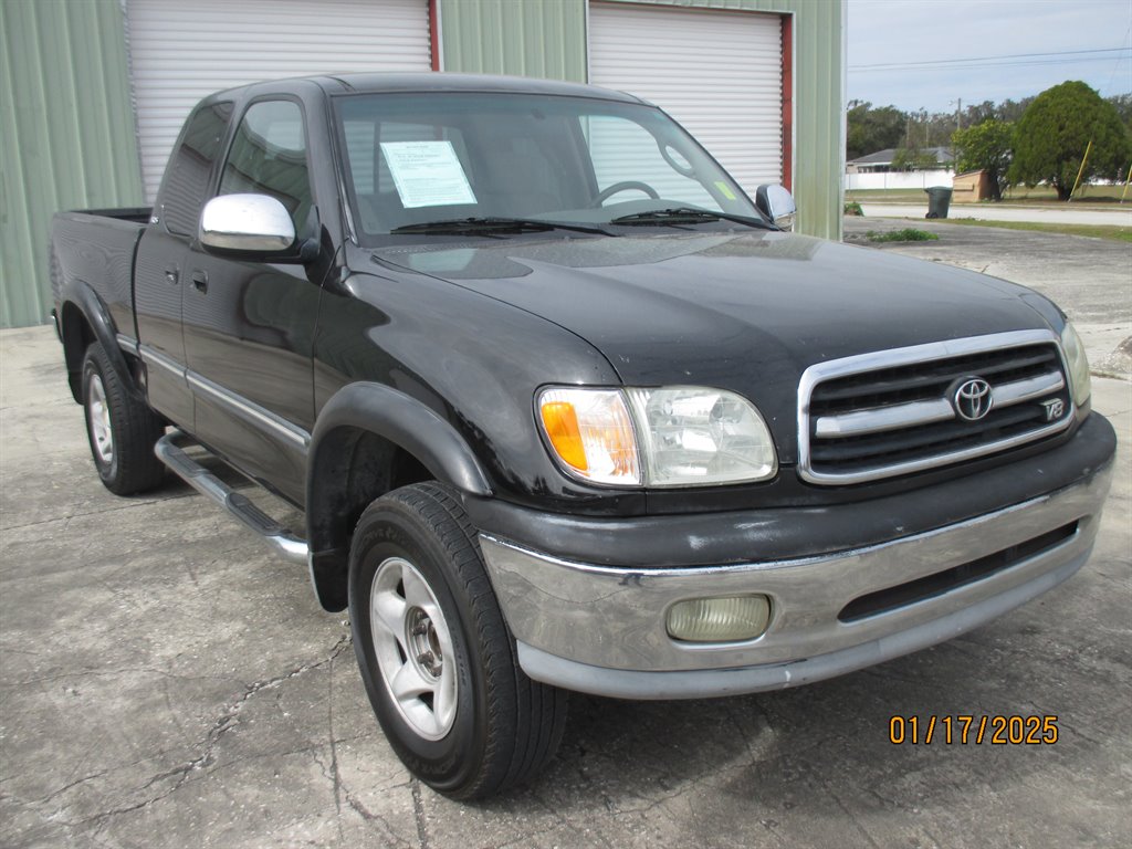2001 Toyota Tundra SR5 photo