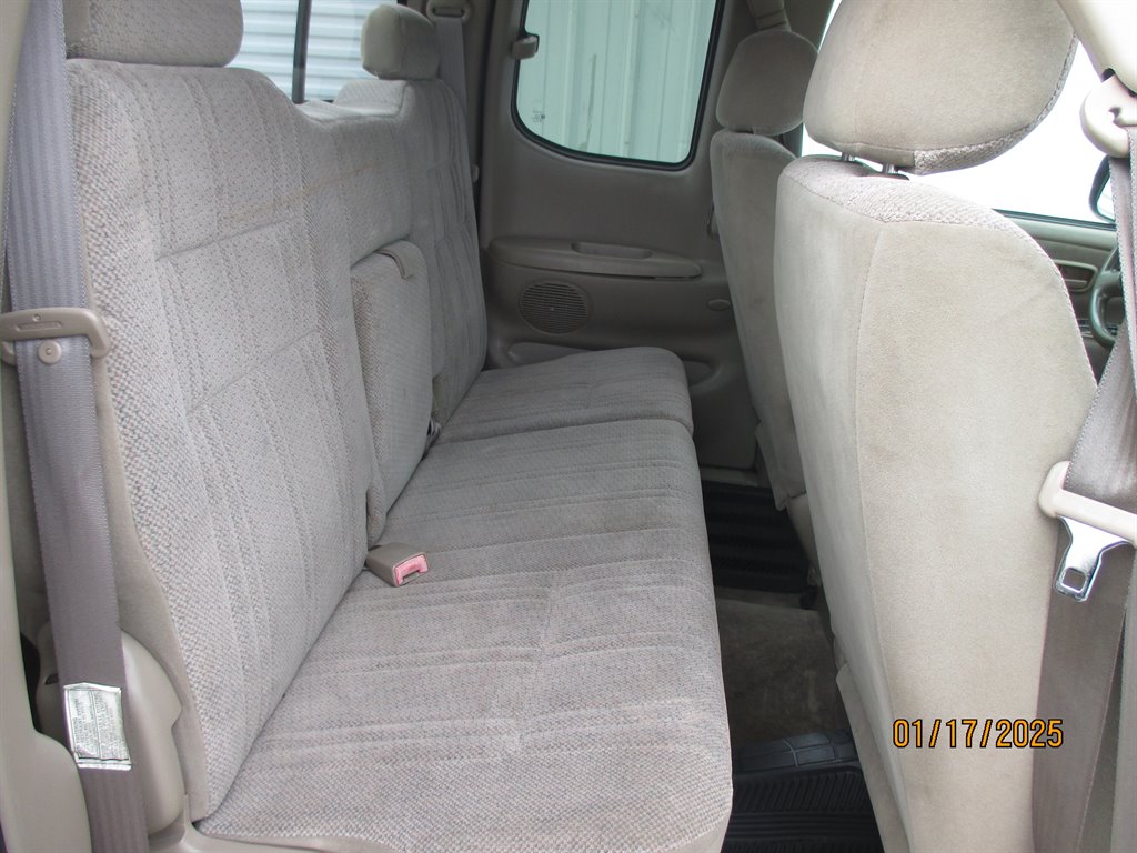 2001 Toyota Tundra SR5 photo