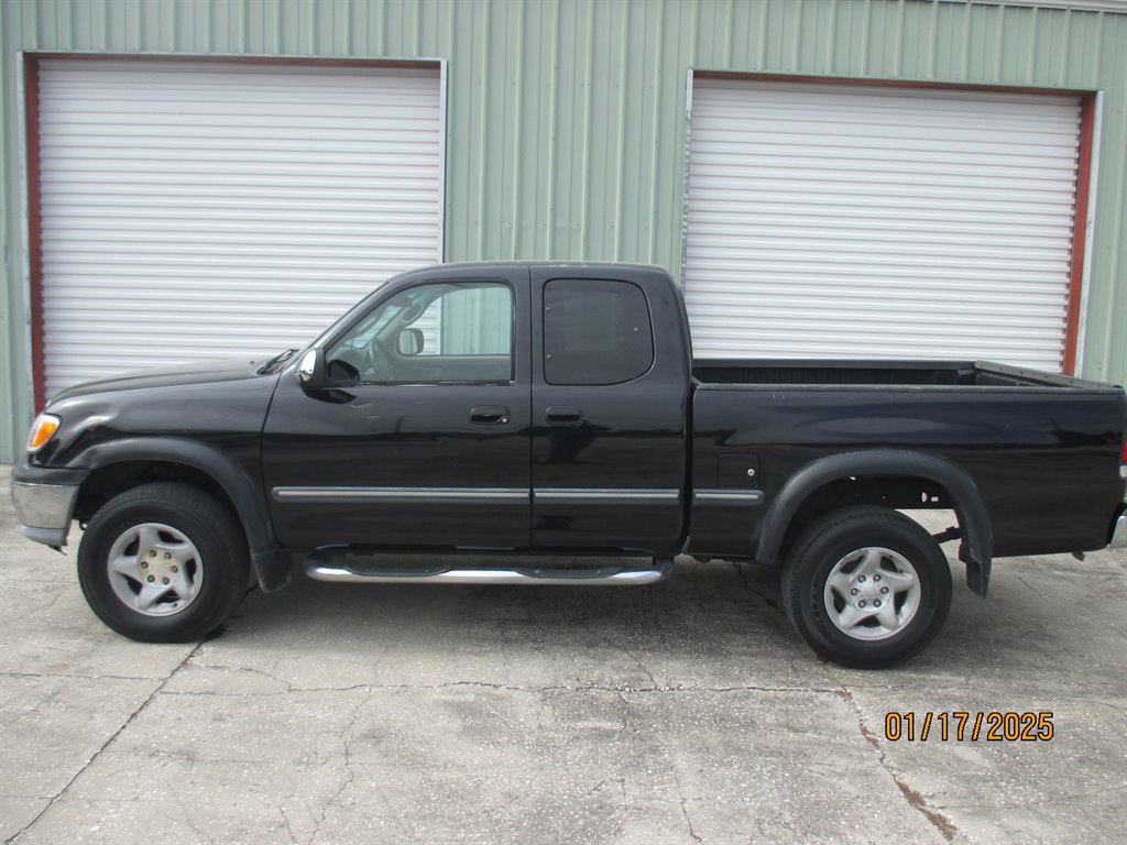2001 Toyota Tundra SR5 photo