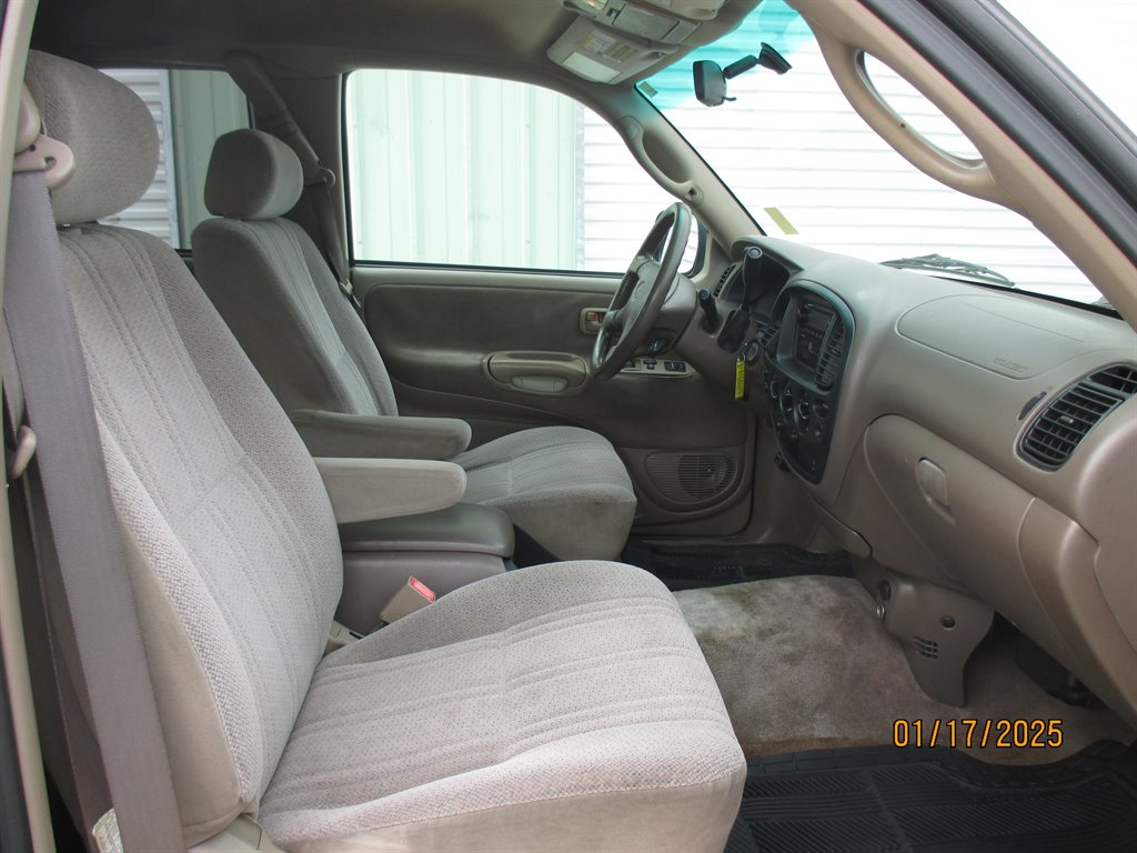 2001 Toyota Tundra SR5 photo