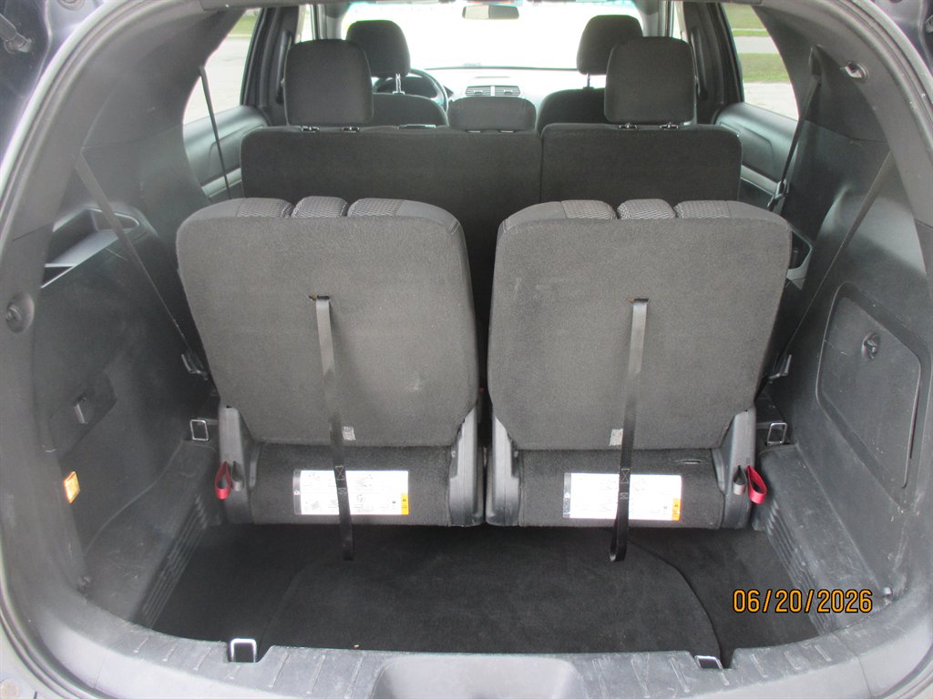 2017 Ford Explorer - $14,895