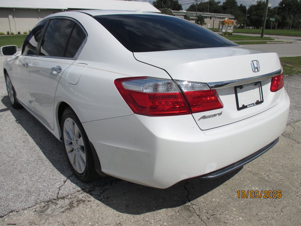 2014 Honda Accord - $11,995