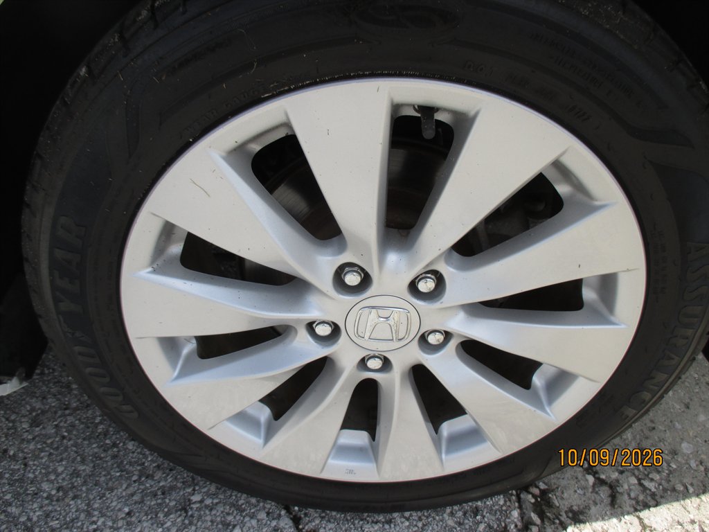 2014 Honda Accord - $11,995
