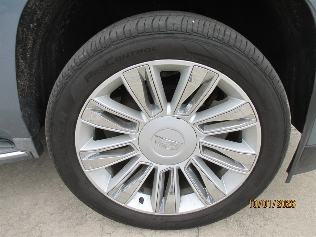 2016 Cadillac Escalade - $23,995