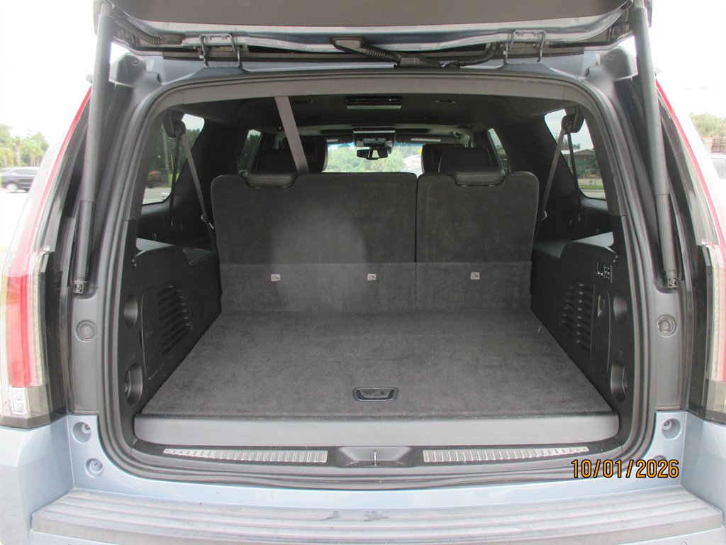 2016 Cadillac Escalade - $23,995