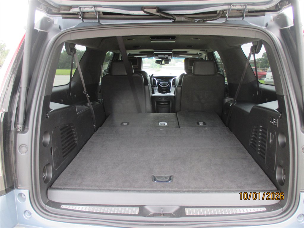 2016 Cadillac Escalade - $23,995