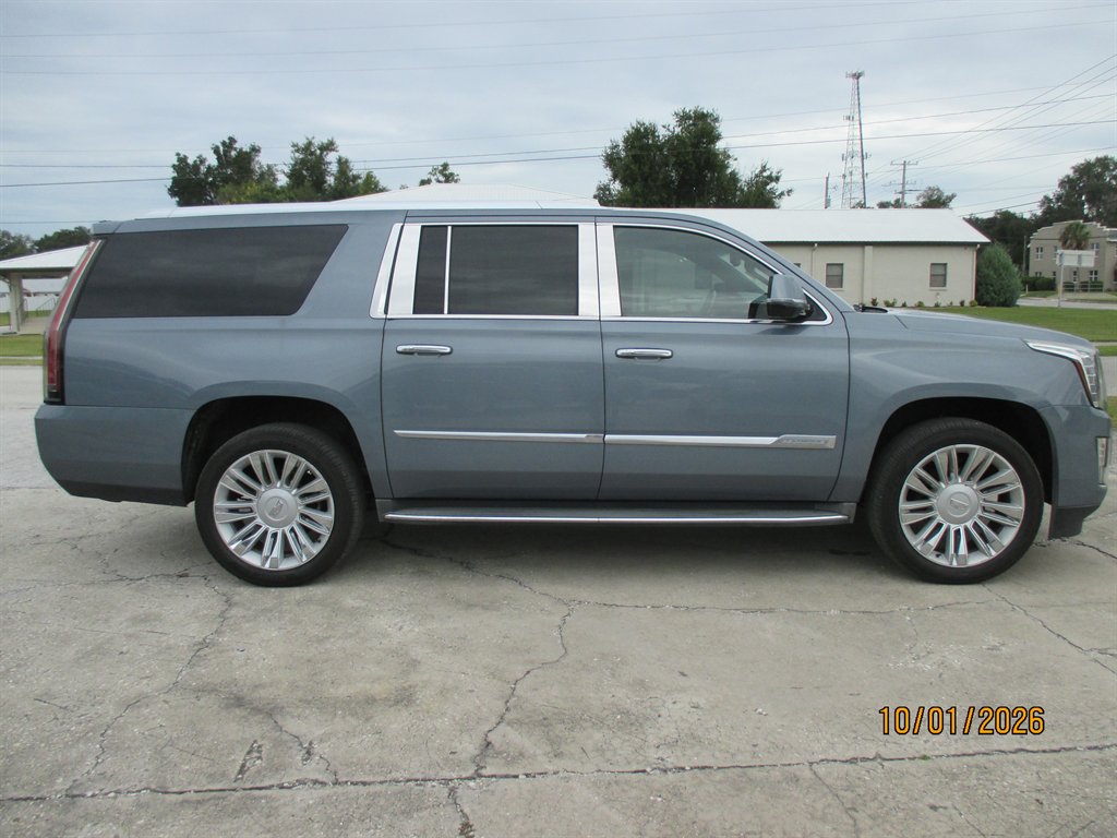 2016 Cadillac Escalade - $23,995