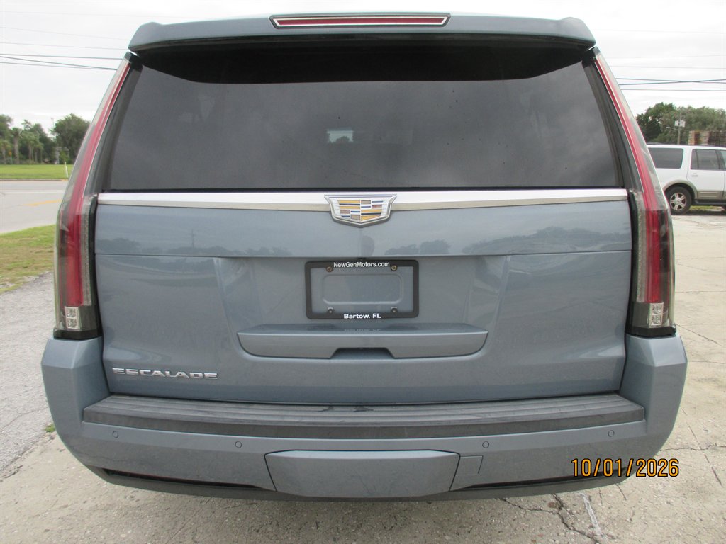 2016 Cadillac Escalade - $23,995