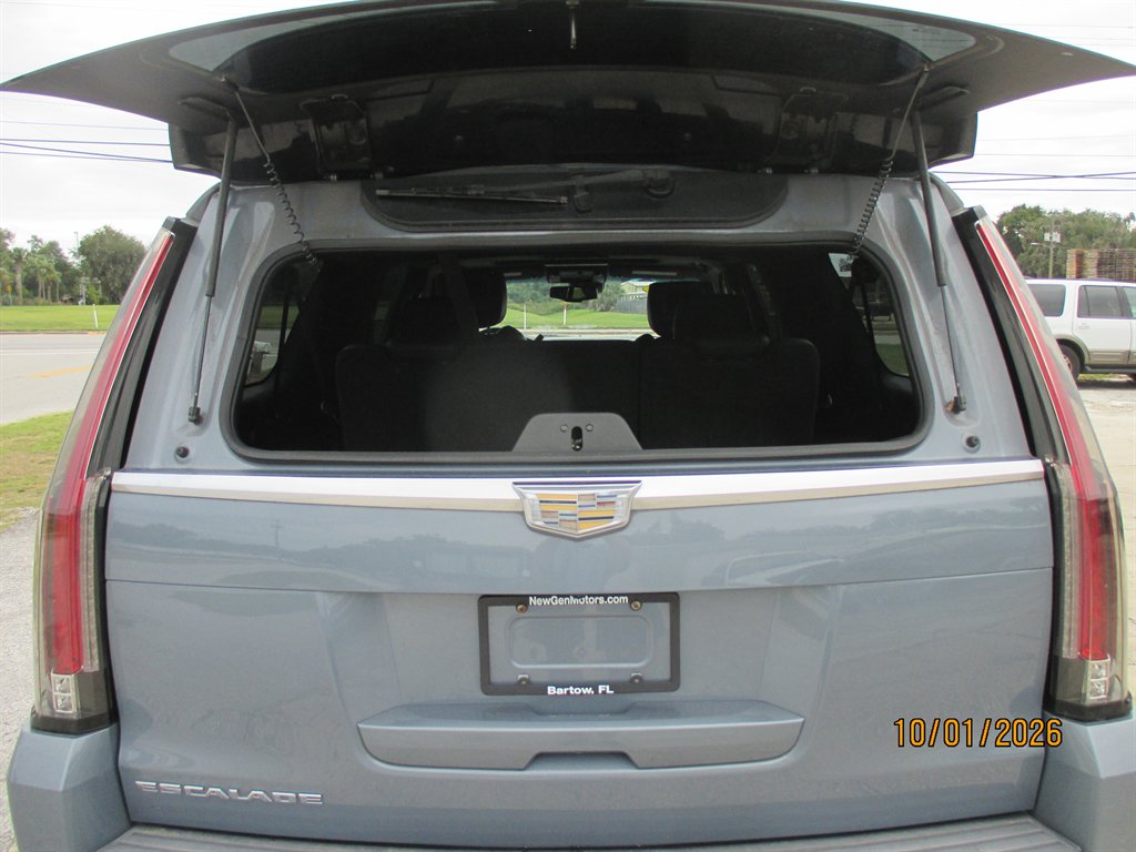 2016 Cadillac Escalade - $23,995