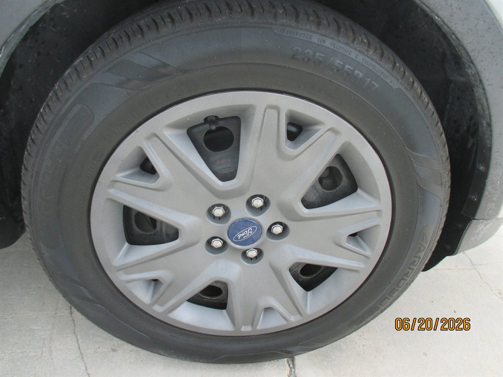 2016 Ford Escape - $11,995