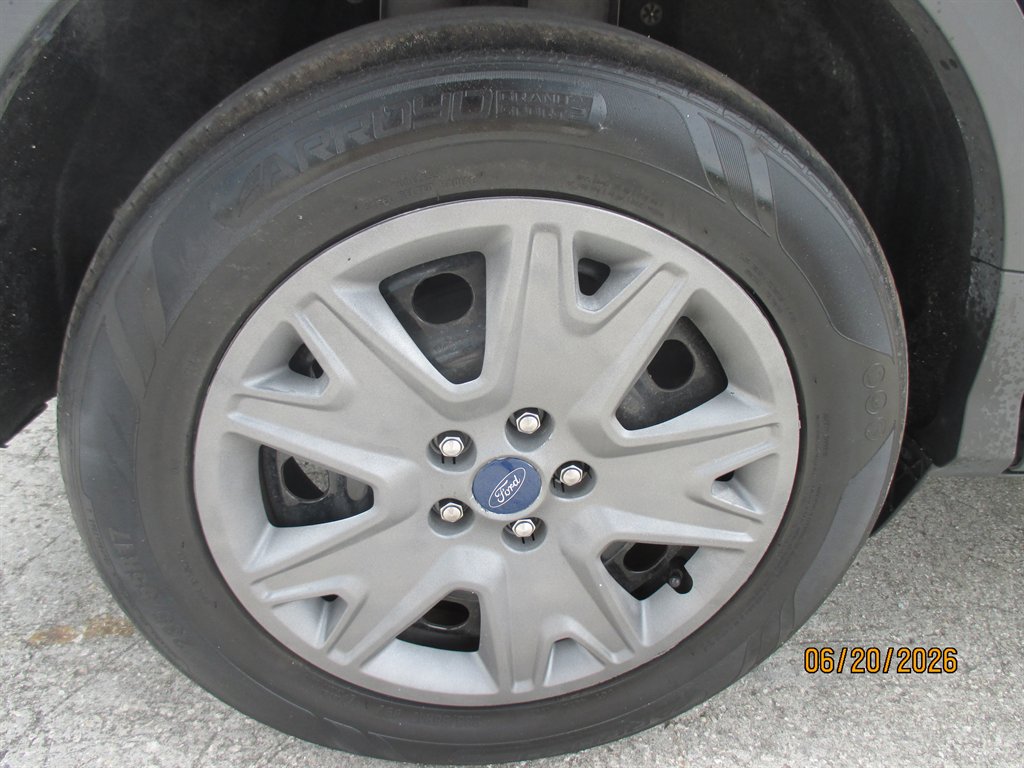 2016 Ford Escape - $11,995