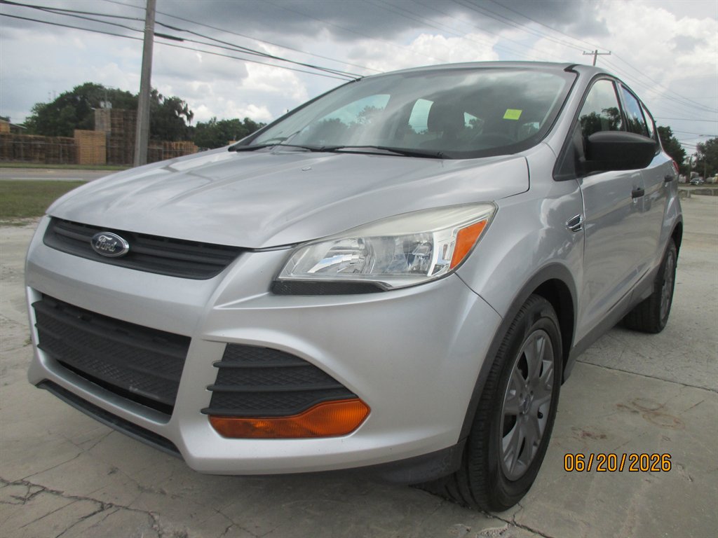 2016 Ford Escape - $11,995