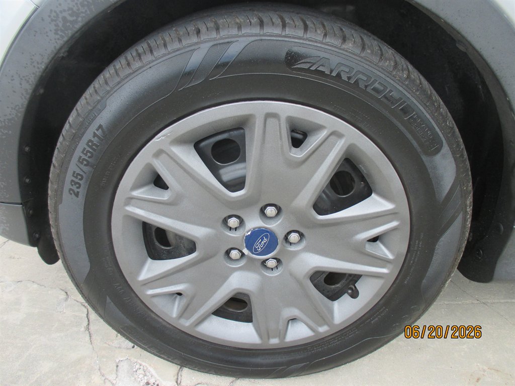 2016 Ford Escape - $11,995