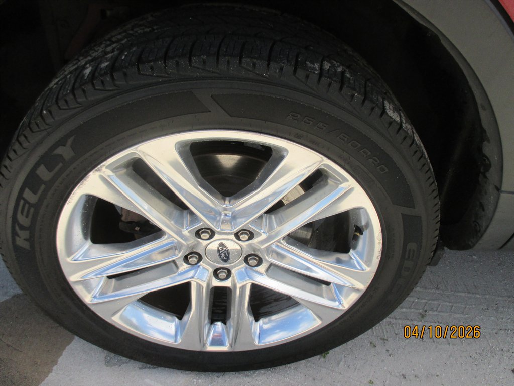 2016 Ford Explorer - $13,995